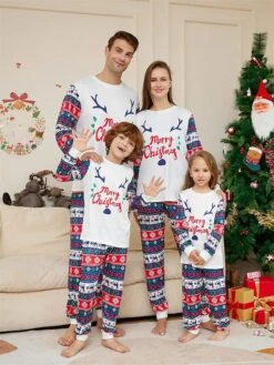 Matching Family Christmas Pajamas Sets Letter Elk Basic Casual Comfort Home Christmas Cotton Breathable Gift Crew Neck Long Sleeve T Shirt Tee Pant Fall Winter White