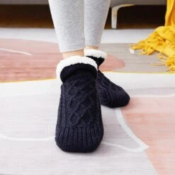 Women's 1 Pair Socks Slipper Socks Fashion Comfort Novelty Fleece Solid Colored Casual Daily Indoor Warm Winter Fall Black Blue Wine -Ladies Pajamas Store dmyyos1664445562367
