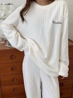 Women's Fleece Pajamas Sets Letter Plush Casual Comfort Home Daily Bed Coral Fleece Coral Velvet Warm Crew Neck Long Sleeve Pullover Pant Elastic Waist Fall Winter Light Pink White