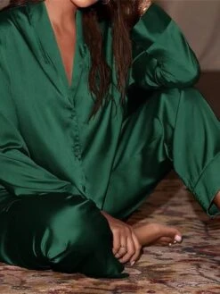 Women's Pajamas Sets Pure Color Simple Casual Comfort Home Daily Bed Satin Breathable V Wire Long Sleeve Shirt Pant Button Fall Winter Black Champagne -Ladies Pajamas Store fgowww1696751785160