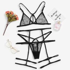 Women'S Sexy Mesh See-Through With Gaiters Three-Point Seduction Set