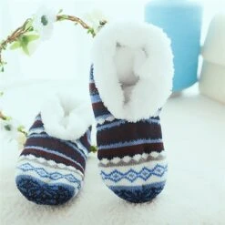 Women's Christmas Socks Snowflake Casual Comfort Home Fleece Warm Fall Winter Black Red 13 Women's Christmas Socks Snowflake Casual Comfort Home Fleece Warm Fall Winter Black Red -Ladies Pajamas Store lgmyah1690959819500