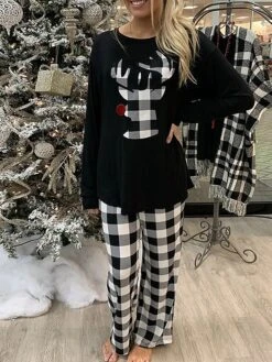 Women's Christmas Pajamas Loungewear Elk Grid / Plaid Fashion Casual Comfort Home Xmas Daily Polyester Comfort Breathable Crew Neck Long Sleeve Pullover Pant Elastic Waist Fall Winter Black