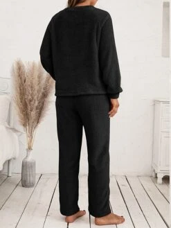 Women's Fuzzy Pajama Sets Pure Color Fashion Casual Soft Home Daily Bed Polyester Warm Breathable Crew Neck Long Sleeve Pant Fall Winter Black Pink 36 Women's Fuzzy Pajama Sets Pure Color Fashion Casual Soft Home Daily Bed Polyester Warm Breathable Crew Neck Long Sleeve Pant Fall Winter Black Pink -Ladies Pajamas Store oihuuv1689581364187