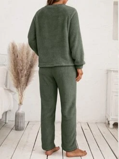 Women's Fuzzy Pajama Sets Pure Color Fashion Casual Soft Home Daily Bed Polyester Warm Breathable Crew Neck Long Sleeve Pant Fall Winter Black Pink 39 Women's Fuzzy Pajama Sets Pure Color Fashion Casual Soft Home Daily Bed Polyester Warm Breathable Crew Neck Long Sleeve Pant Fall Winter Black Pink -Ladies Pajamas Store pqflor1689581368053