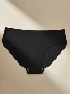 3Pcs Set Women's Panties Ice Silk Lightweight Scalloped Briefs Seamless Underwear Breathable Low Waist Underwear Female Summer Random Color 14 3Pcs Set Women's Panties Ice Silk Lightweight Scalloped Briefs Seamless Underwear Breathable Low Waist Underwear Female Summer Random Color -Ladies Pajamas Store rwzjic1686191335352