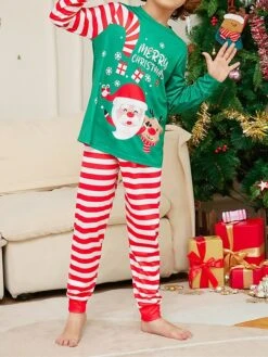Matching Family Christmas Pajamas Sets Letter Santa Claus Basic Casual Comfort Home Christmas Cotton Breathable Gift Crew Neck Long Sleeve T Shirt Tee Pant Fall Winter Green -Ladies Pajamas Store saesdf1697074755047