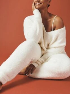 Women's Pajamas Sets Pure Color Warm Fashion Casual Home Daily Bed Polyester Breathable Crew Neck Long Sleeve Pant Fall Winter White Pink -Ladies Pajamas Store twevoi1692348316782