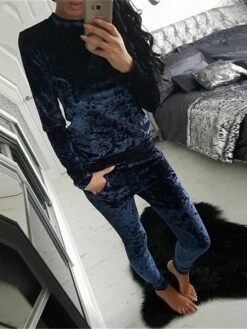 Women's Loungewear Sets Pure Color Fashion Comfort Soft Home Daily Bed Velvet Warm Breathable Crew Neck Long Sleeve Pullover Pant Fall Winter Silver Black -Ladies Pajamas Store ubuenf1693986229661