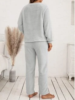 Women's Fuzzy Pajama Sets Pure Color Fashion Casual Soft Home Daily Bed Polyester Warm Breathable Crew Neck Long Sleeve Pant Fall Winter Black Pink 24 Women's Fuzzy Pajama Sets Pure Color Fashion Casual Soft Home Daily Bed Polyester Warm Breathable Crew Neck Long Sleeve Pant Fall Winter Black Pink -Ladies Pajamas Store ulgmte1689581341375