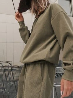 Women's Pajamas Sets Pure Color Warm Fashion Home Vacation Going Out Polyester Warm Breathable Crew Neck Long Sleeve Hoodie Pant Pocket Fall Winter ArmyGreen White 25 Women's Pajamas Sets Pure Color Warm Fashion Home Vacation Going Out Polyester Warm Breathable Crew Neck Long Sleeve Hoodie Pant Pocket Fall Winter ArmyGreen White -Ladies Pajamas Store vqbfpj1693552860414