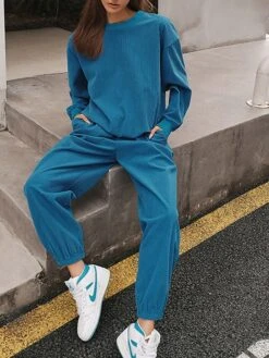 Women's Pajamas Sets Pure Color Warm Fashion Home Vacation Going Out Polyester Warm Breathable Crew Neck Long Sleeve Hoodie Pant Pocket Fall Winter ArmyGreen White 18 Women's Pajamas Sets Pure Color Warm Fashion Home Vacation Going Out Polyester Warm Breathable Crew Neck Long Sleeve Hoodie Pant Pocket Fall Winter ArmyGreen White -Ladies Pajamas Store xjzlaq1693552853609